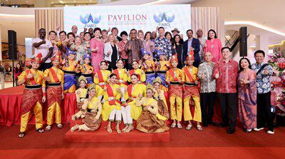 Puan Sri Cindy Lim與柏威年產托董事會和管理層在武吉加裡爾柏威年廣場接待了FIABCI世界代表團，並歡迎國際嘉賓觀賞本地的傳統文化表演，展示馬來西亞最佳的待客之道。